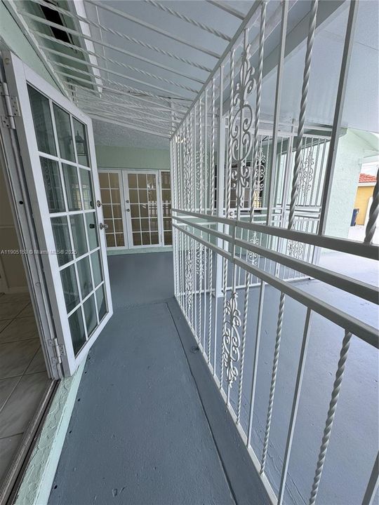 Recently Rented: $3,500 (4 beds, 2 baths, 1660 Square Feet)