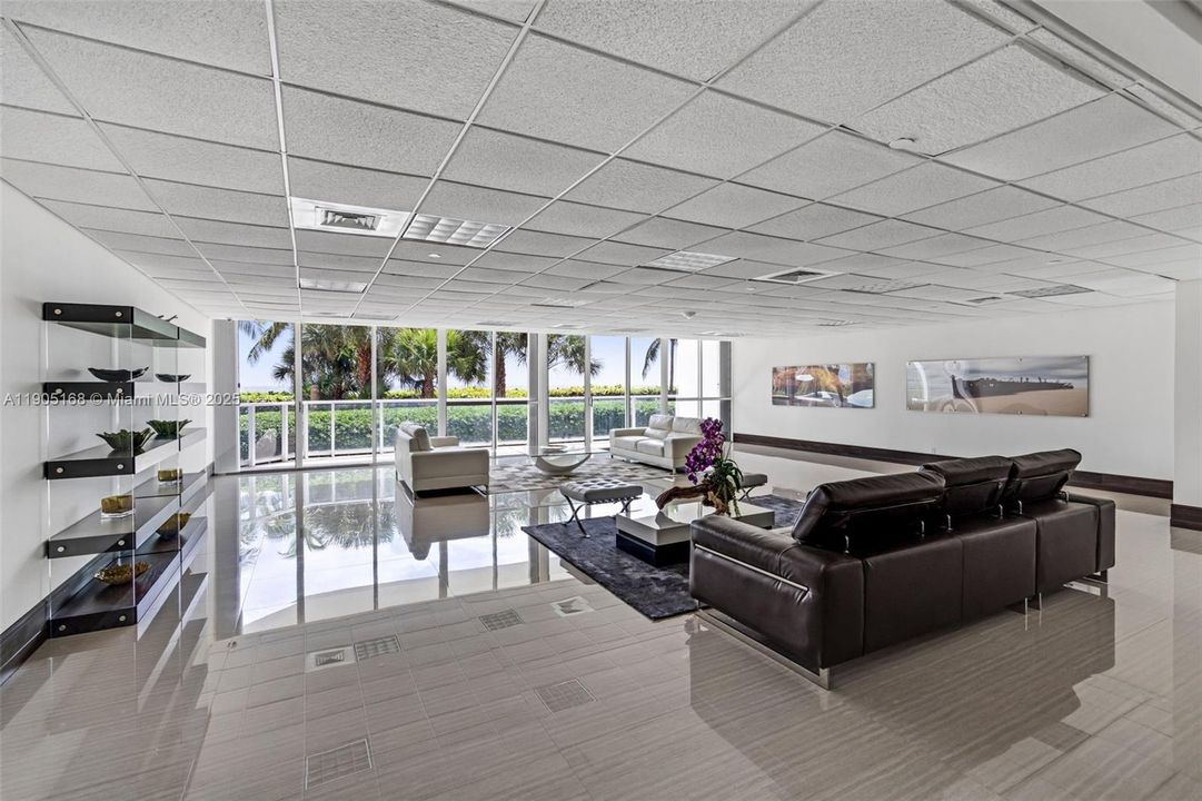 For Rent: $5,500 (1 beds, 2 baths, 1260 Square Feet)