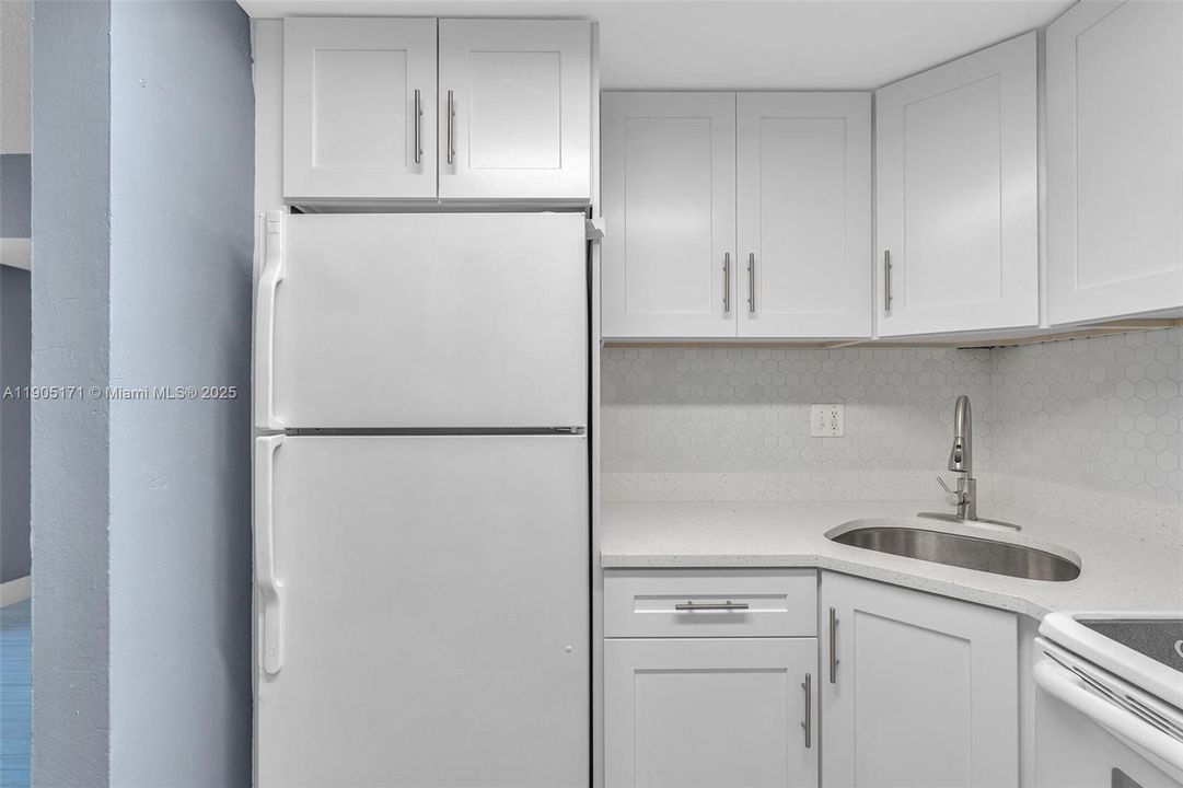 出租: $1,995 (2 贝兹, 2 浴室, 939 平方英尺)