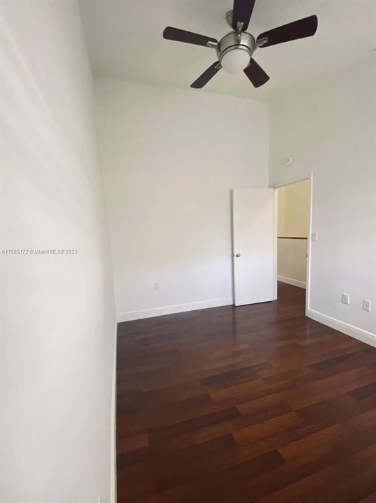 En Renta: $3,900 (2 camas, 1 baños, 875 Pies cuadrados)