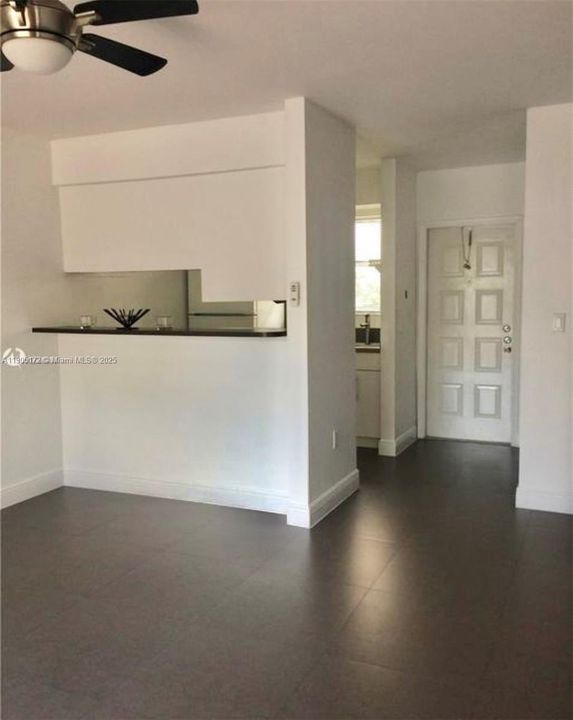 En Renta: $3,900 (2 camas, 1 baños, 875 Pies cuadrados)