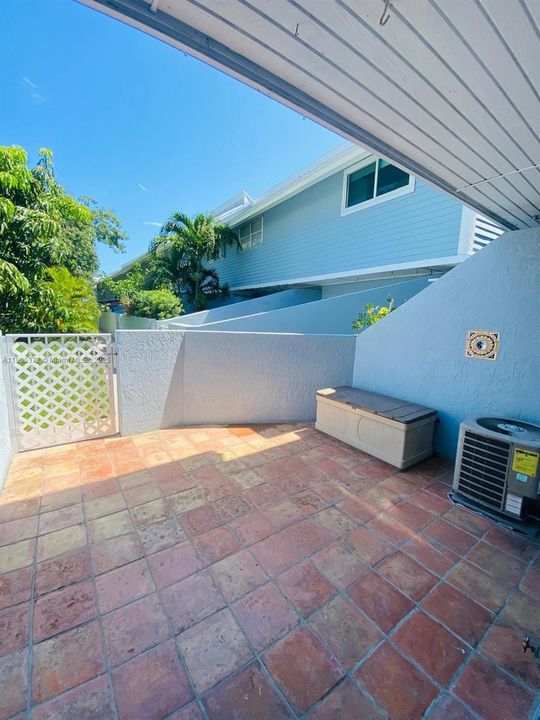 En Renta: $3,900 (2 camas, 1 baños, 875 Pies cuadrados)