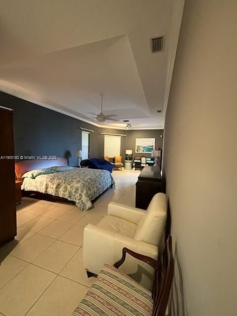 出租: $3,200 (3 贝兹, 2 浴室, 2192 平方英尺)