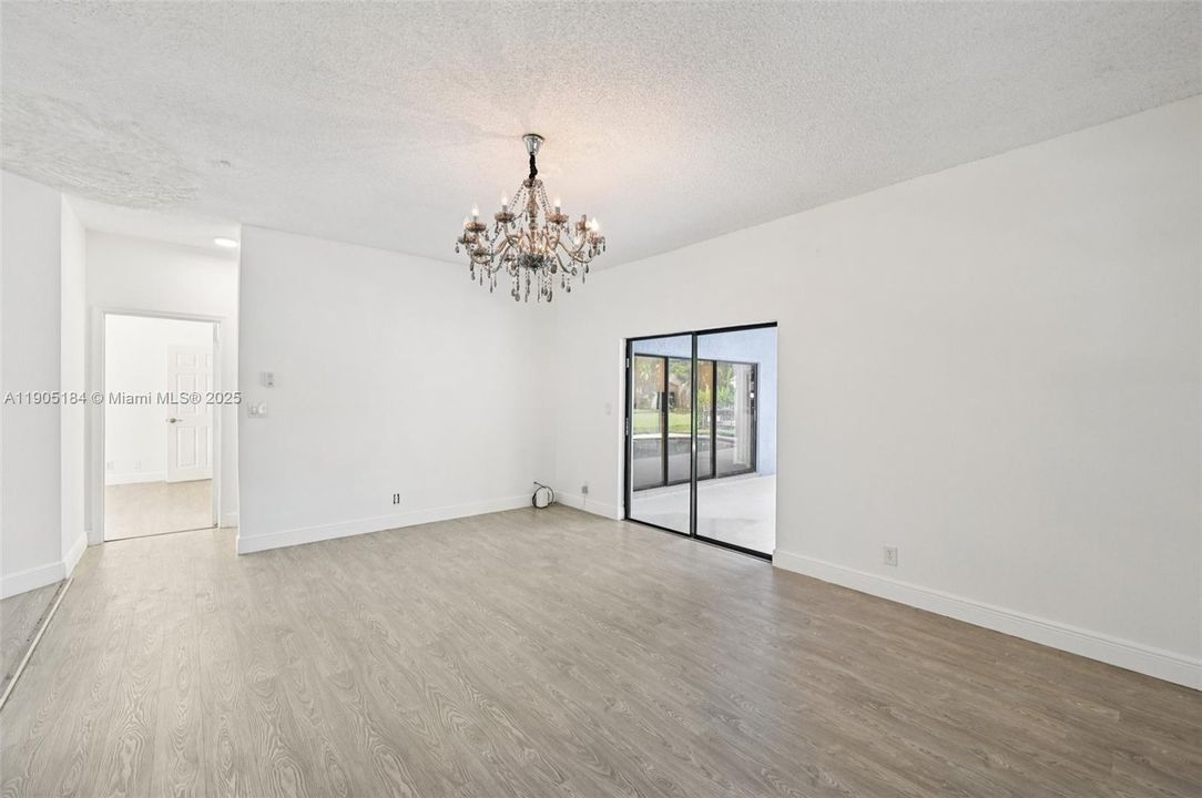 На продажу: $849,000 (4 спален, 2 ванн, 2789 Квадратных фут)