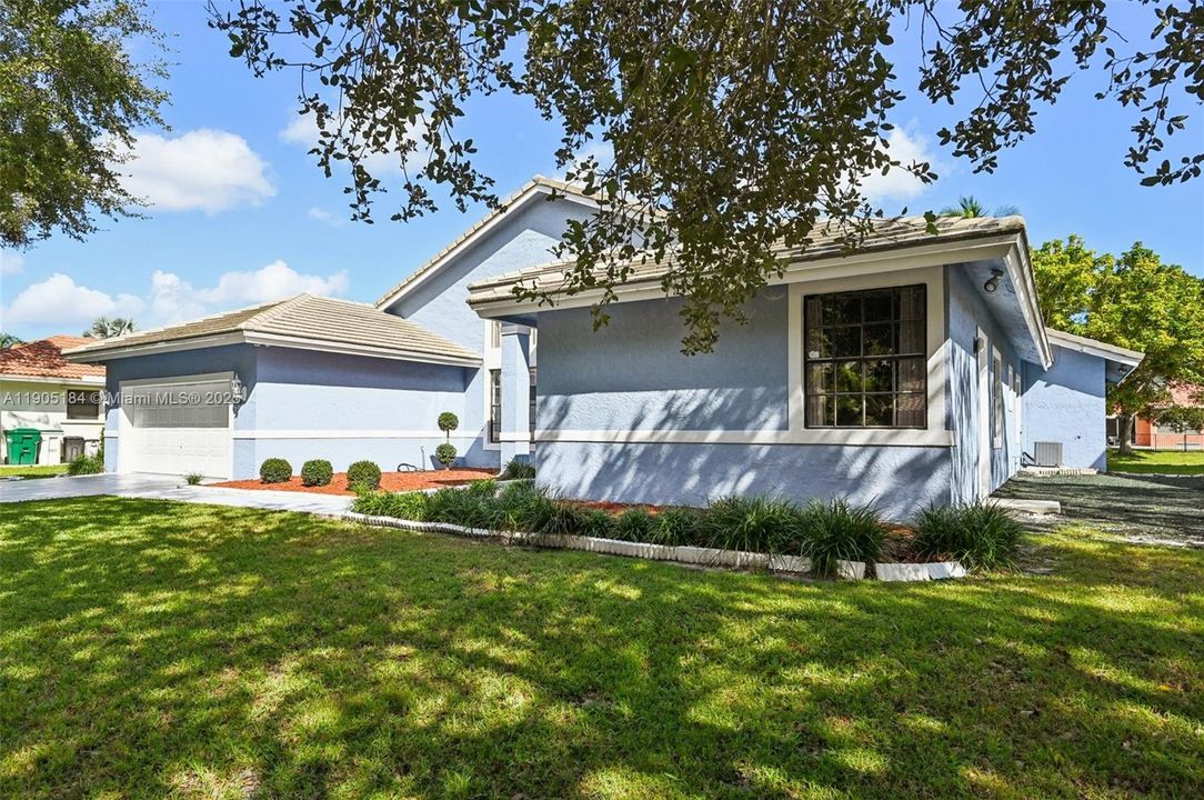 На продажу: $849,000 (4 спален, 2 ванн, 2789 Квадратных фут)