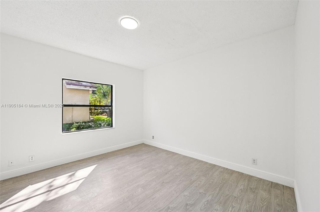 На продажу: $849,000 (4 спален, 2 ванн, 2789 Квадратных фут)