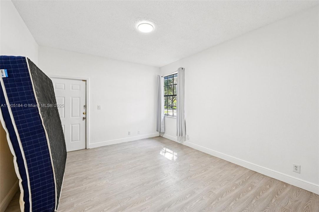 На продажу: $849,000 (4 спален, 2 ванн, 2789 Квадратных фут)