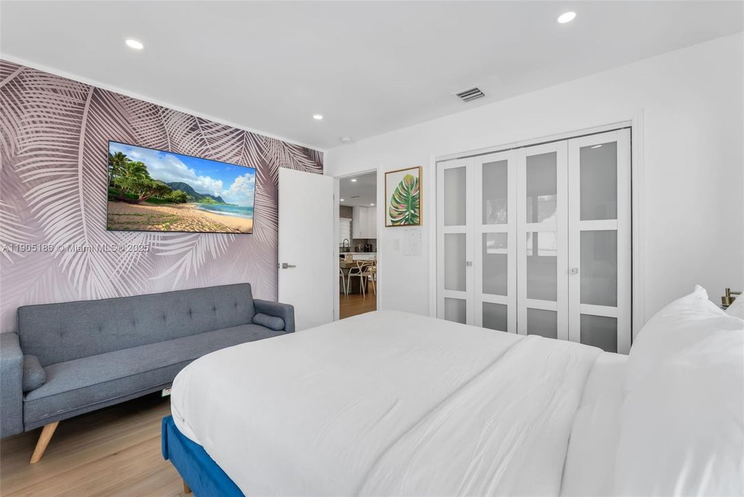 Active With Contract: $1,300,000 (0 beds, 0 baths, 2266 Square Feet)