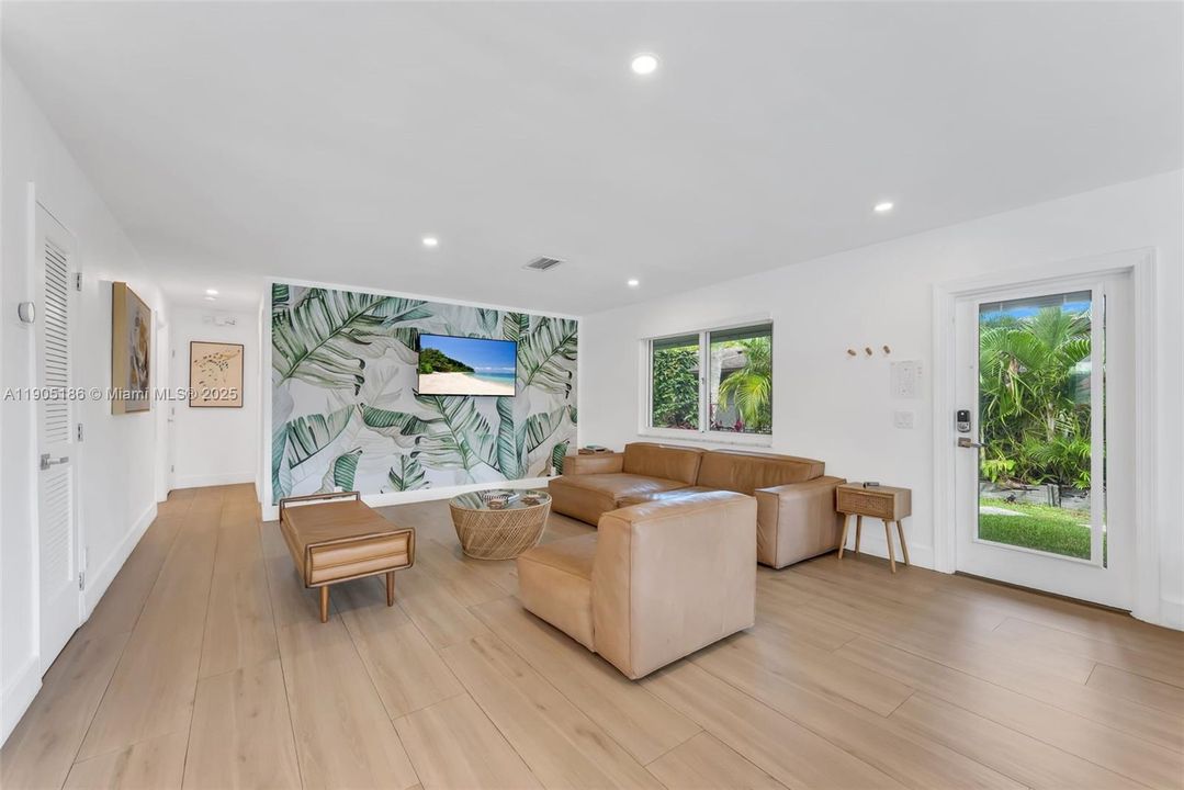 Active With Contract: $1,300,000 (0 beds, 0 baths, 2266 Square Feet)