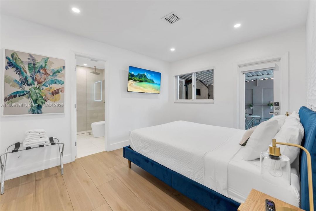 Active With Contract: $1,300,000 (0 beds, 0 baths, 2266 Square Feet)