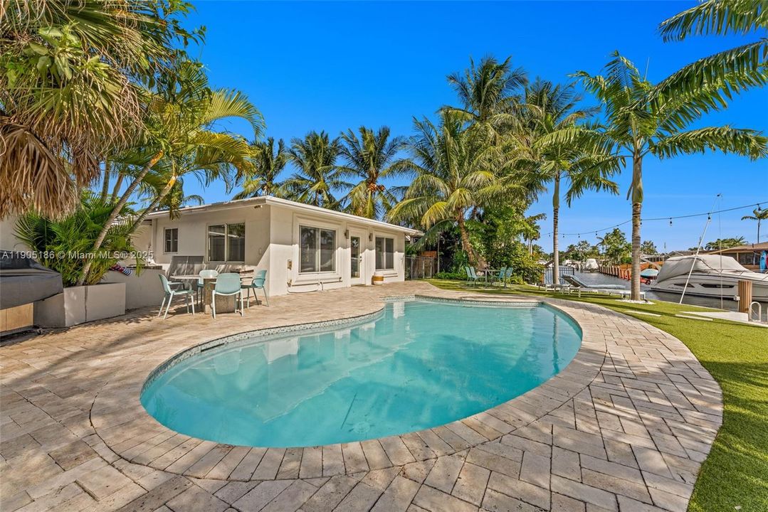 Active With Contract: $1,300,000 (0 beds, 0 baths, 2266 Square Feet)