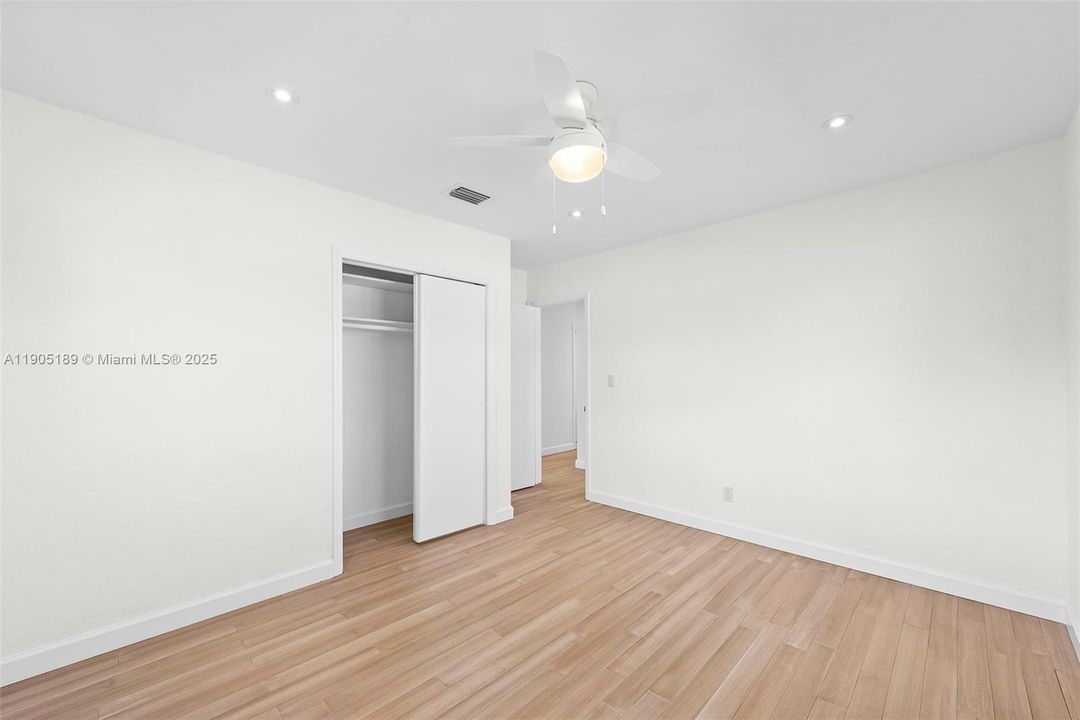 Recently Rented: $3,500 (3 beds, 2 baths, 1584 Square Feet)