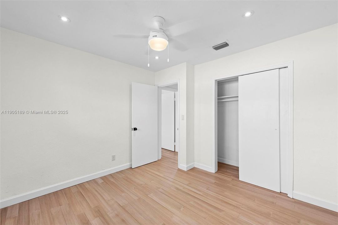 Recently Rented: $3,500 (3 beds, 2 baths, 1584 Square Feet)