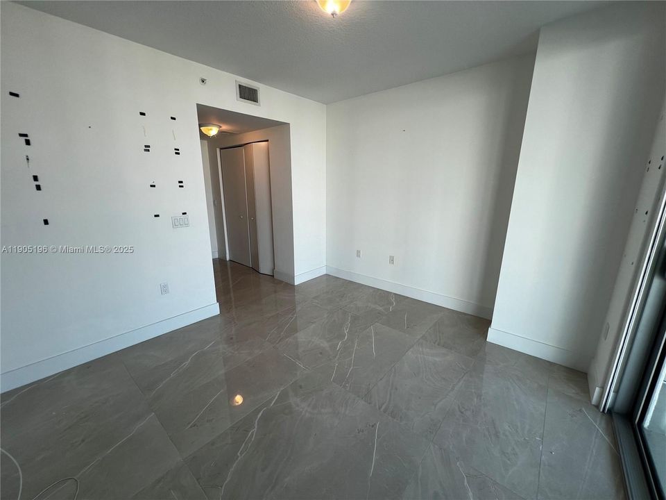 For Rent: $7,000 (3 beds, 3 baths, 1892 Square Feet)