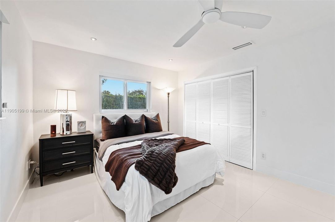 Activo con contrato: $1,625,000 (3 camas, 2 baños, 1854 Pies cuadrados)