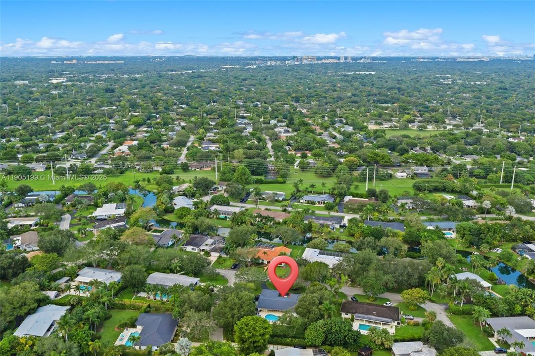 Activo con contrato: $1,625,000 (3 camas, 2 baños, 1854 Pies cuadrados)