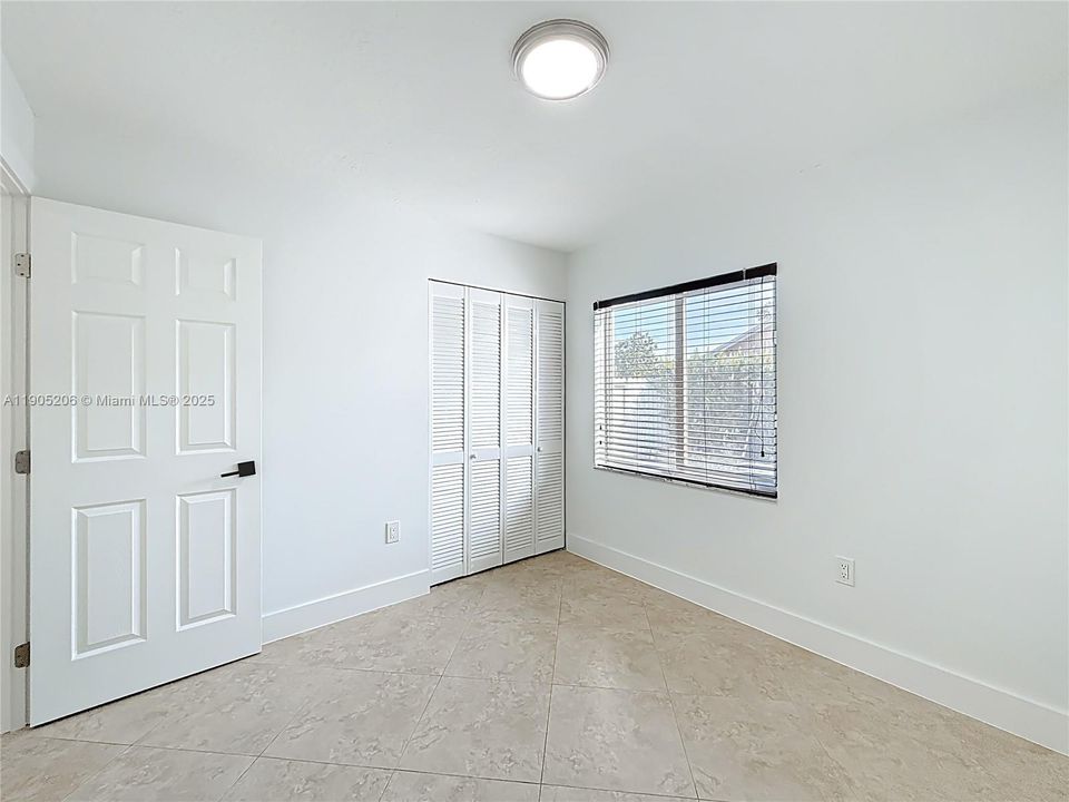 Recently Rented: $4,000 (4 beds, 3 baths, 1540 Square Feet)