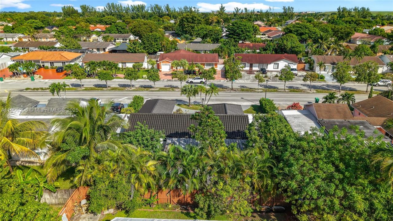 Recently Rented: $4,000 (4 beds, 3 baths, 1540 Square Feet)