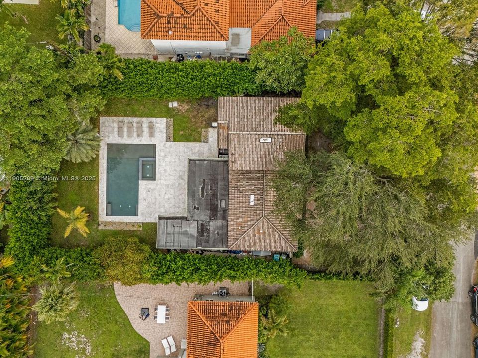 En Venta: $1,549,000 (4 camas, 4 baños, 2348 Pies cuadrados)