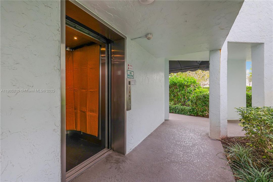 For Sale: $225,000 (3 beds, 2 baths, 1505 Square Feet)