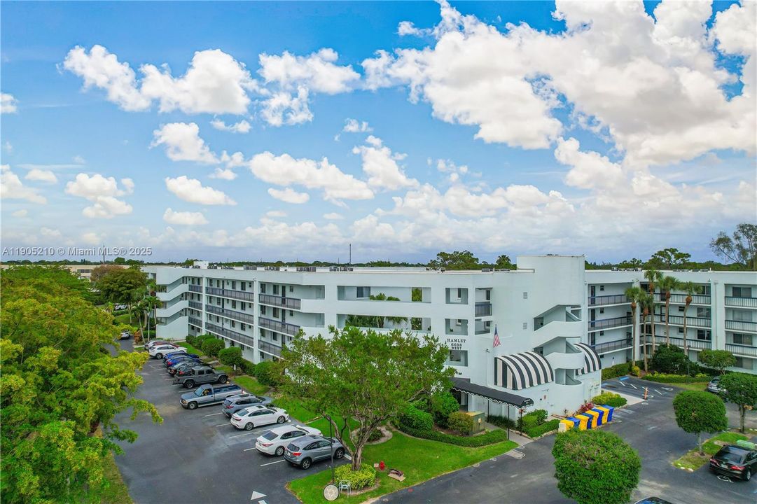 For Sale: $225,000 (3 beds, 2 baths, 1505 Square Feet)