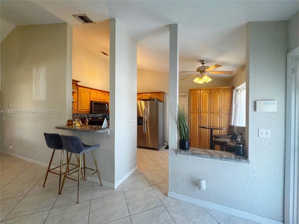 Recently Rented: $3,800 (3 beds, 2 baths, 1458 Square Feet)