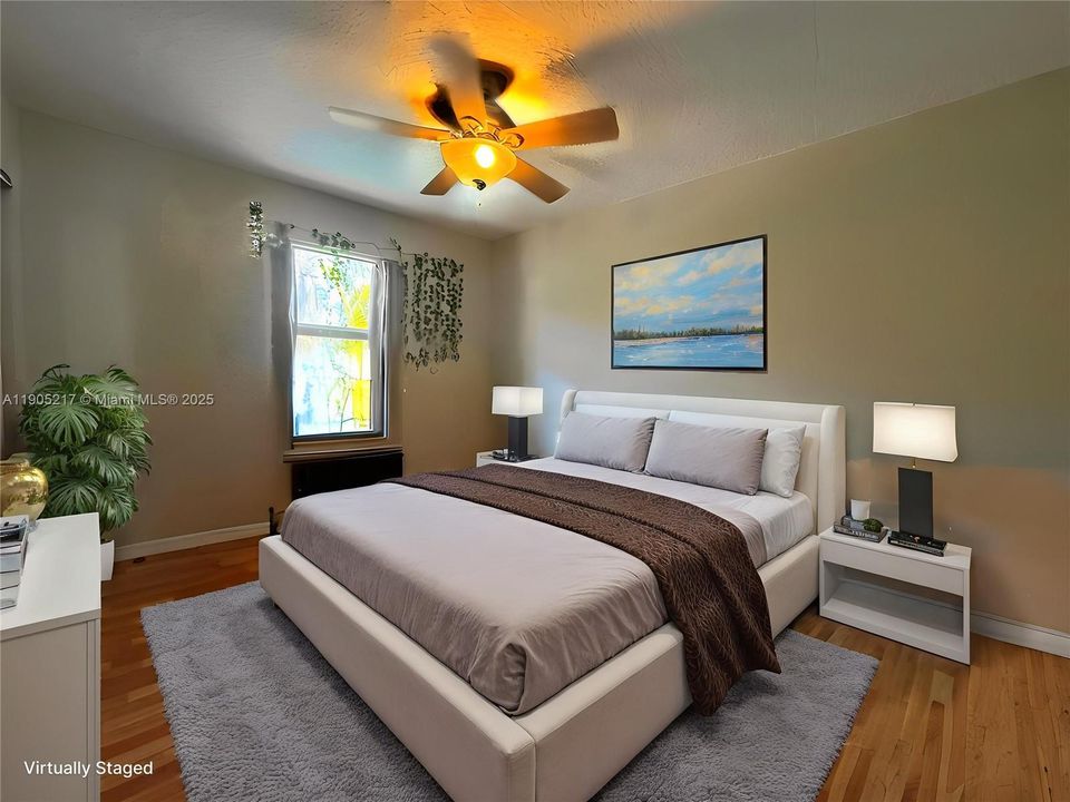 Recently Rented: $3,800 (3 beds, 2 baths, 1458 Square Feet)