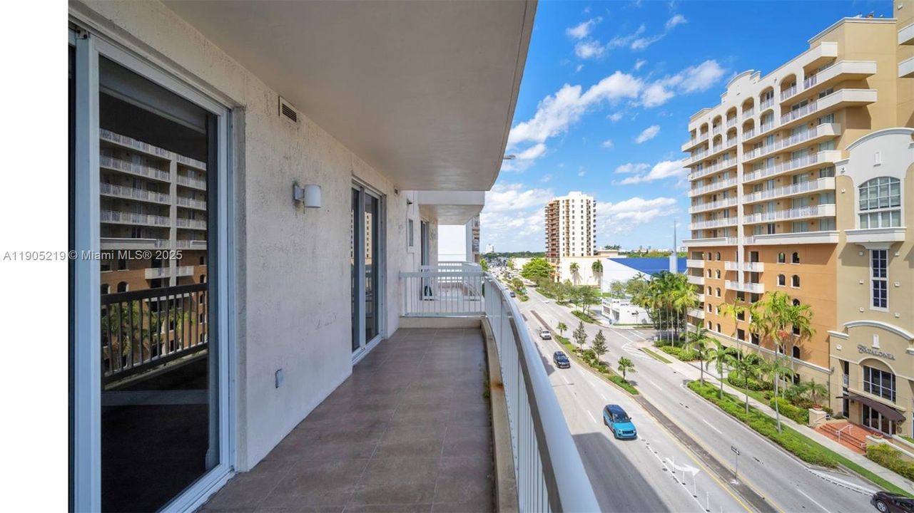 Activo con contrato: $2,350 (1 camas, 1 baños, 745 Pies cuadrados)