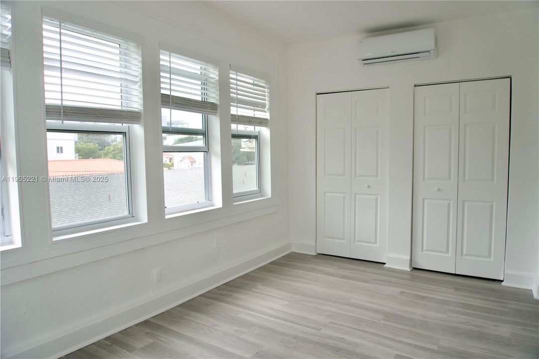 Recently Rented: $1,650 (1 beds, 1 baths, 0 Square Feet)