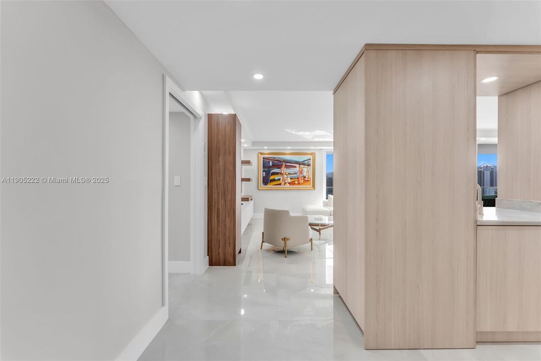 For Sale: $1,390,000 (2 beds, 3 baths, 1825 Square Feet)