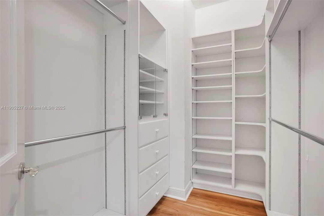 待售: $1,590,000 (5 贝兹, 4 浴室, 3569 平方英尺)