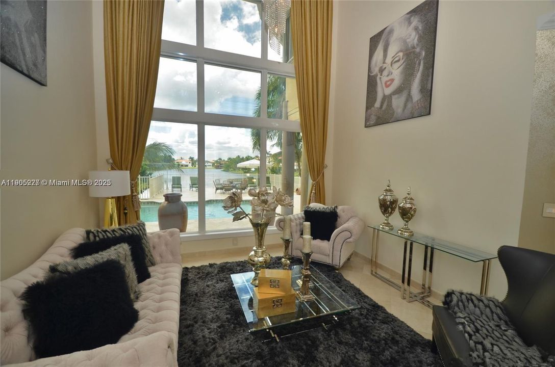 待售: $1,590,000 (5 贝兹, 4 浴室, 3569 平方英尺)