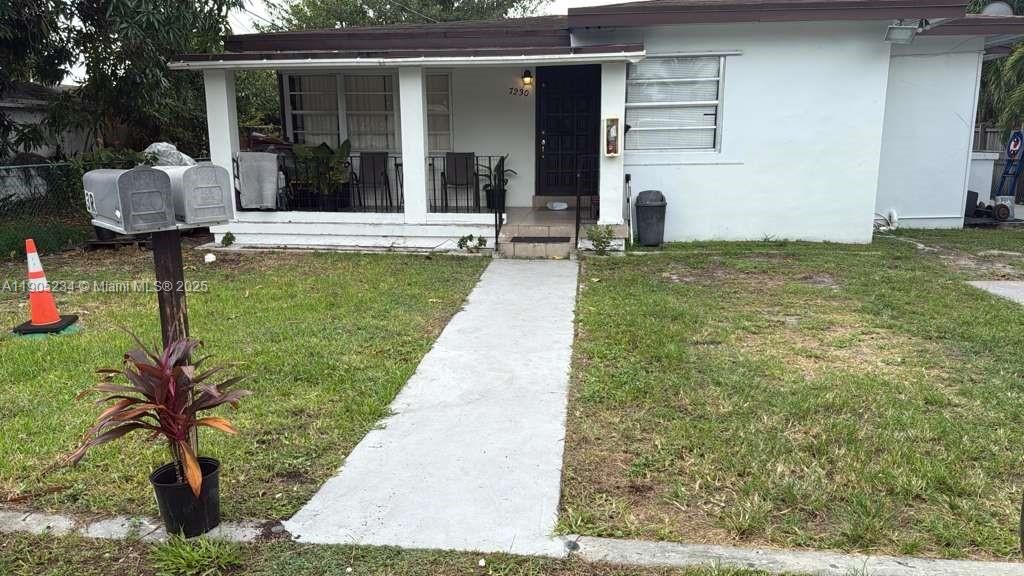 Recently Rented: $2,200 (2 beds, 1 baths, 710 Square Feet)