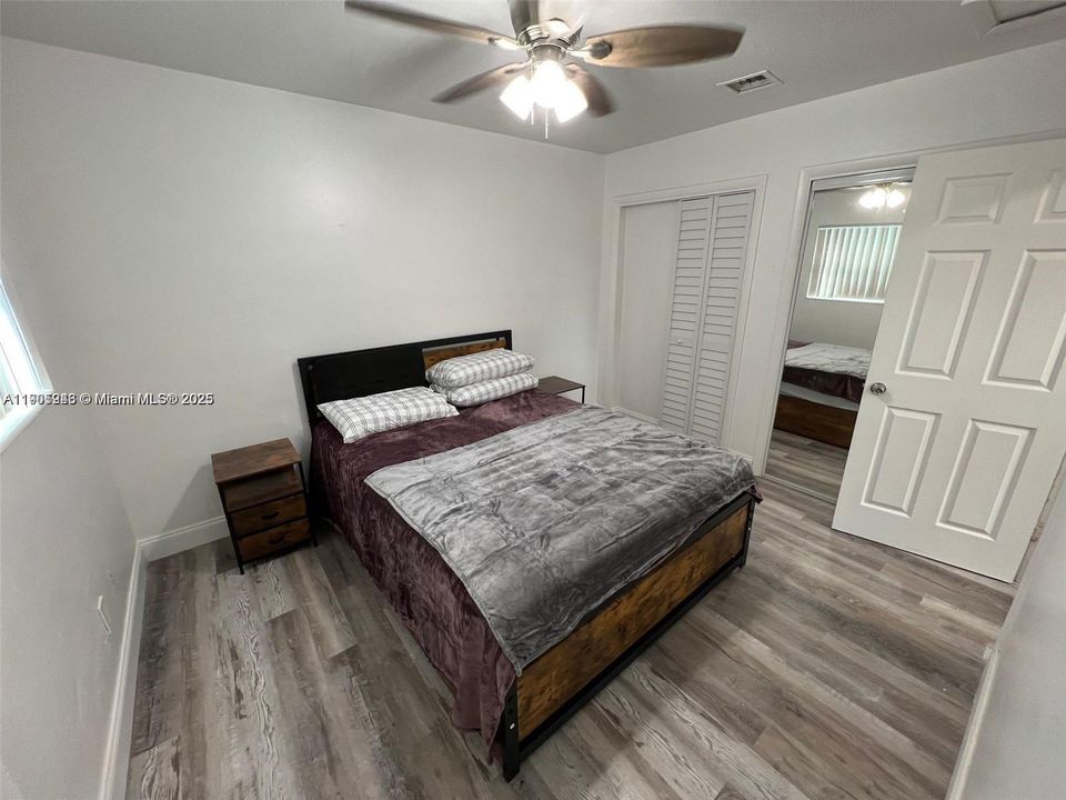 For Rent: $1,450 (1 beds, 1 baths, 1675 Square Feet)