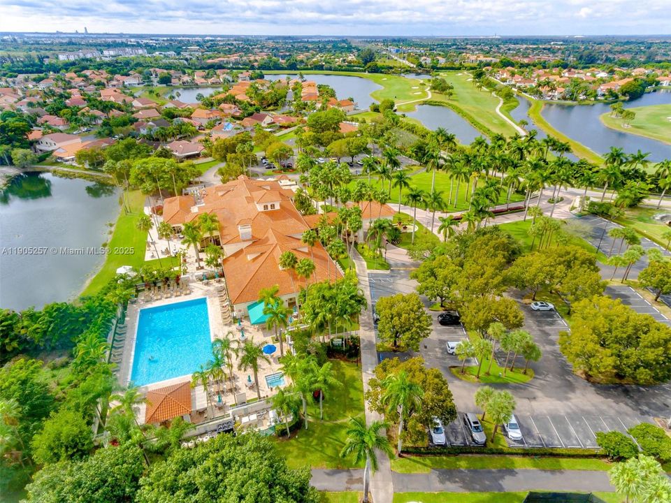Doral Park Country Club