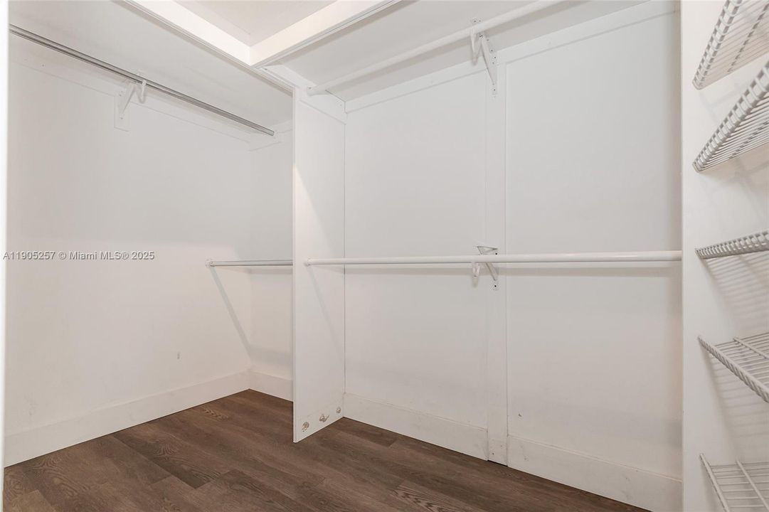 Walkin closet