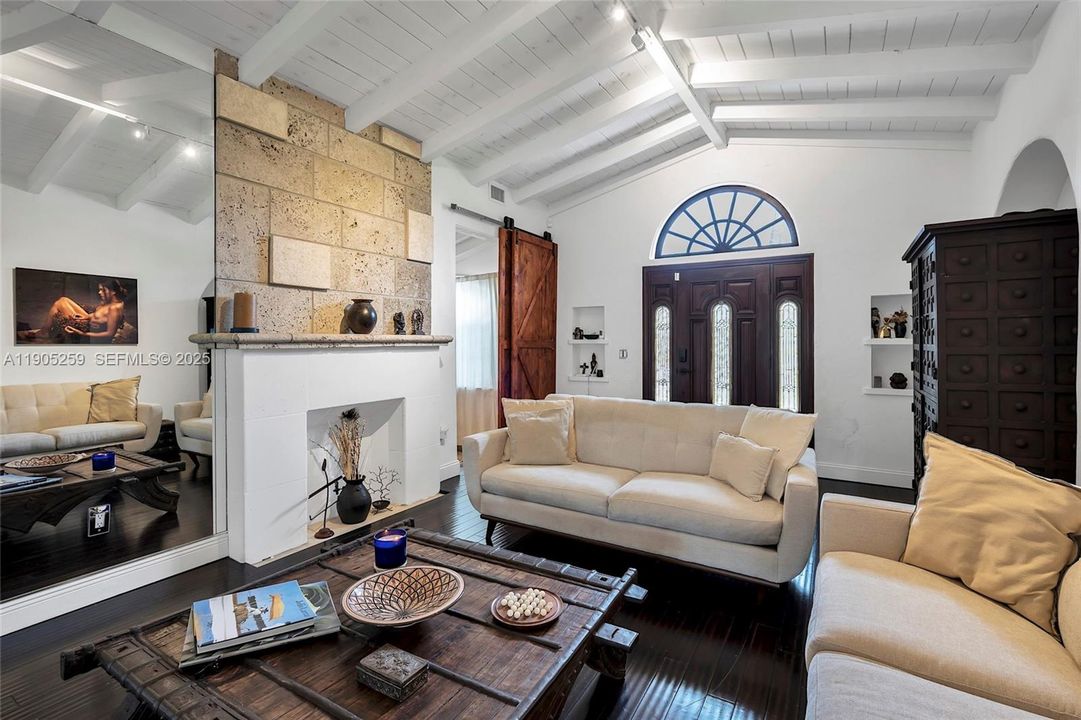 For Sale: $1,795,000 (4 beds, 3 baths, 2190 Square Feet)