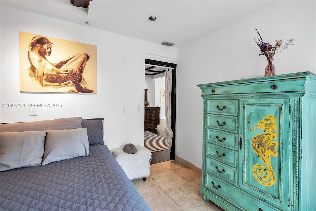 For Sale: $1,795,000 (4 beds, 3 baths, 2190 Square Feet)