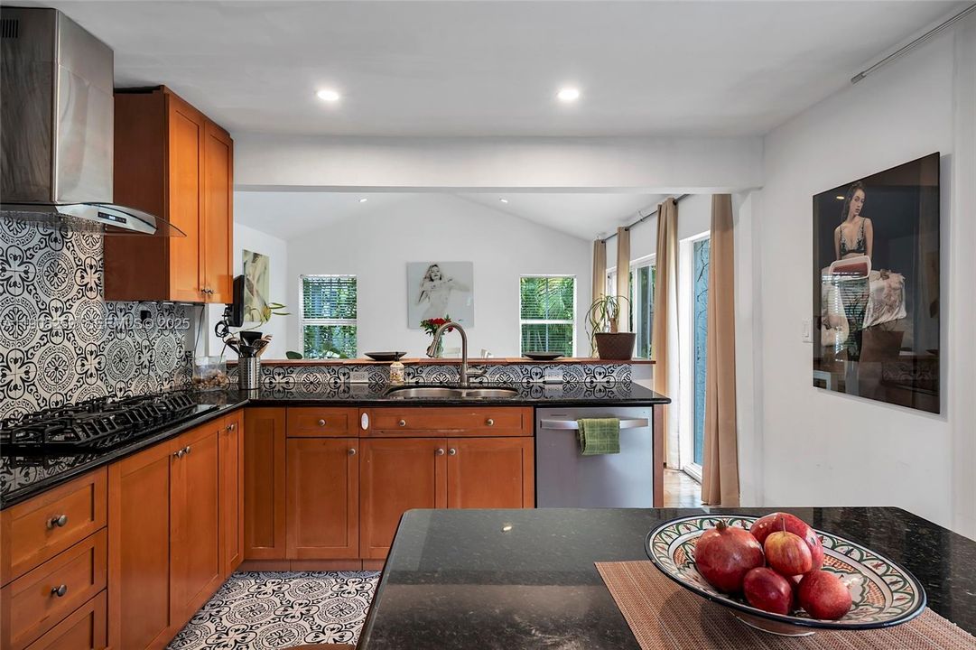 For Sale: $1,795,000 (4 beds, 3 baths, 2190 Square Feet)