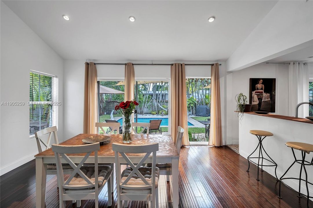 For Sale: $1,795,000 (4 beds, 3 baths, 2190 Square Feet)