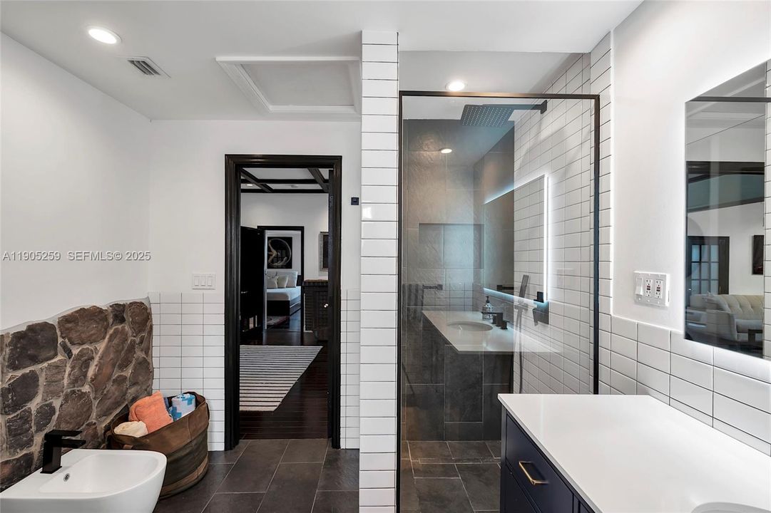 For Sale: $1,795,000 (4 beds, 3 baths, 2190 Square Feet)