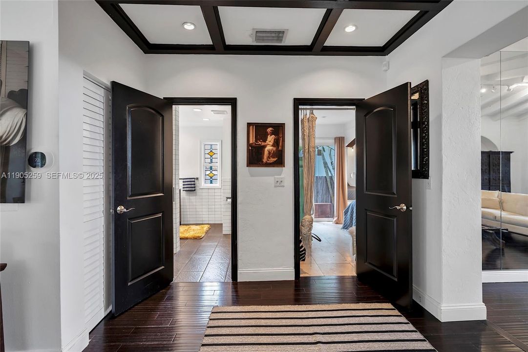 For Sale: $1,795,000 (4 beds, 3 baths, 2190 Square Feet)