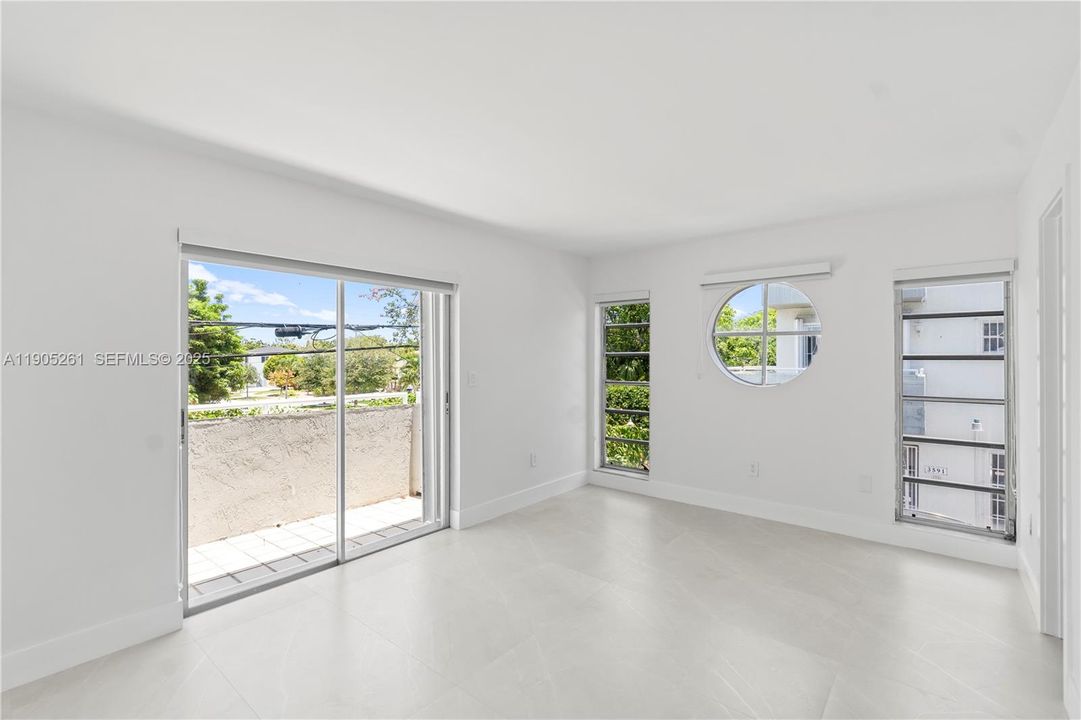 For Rent: $4,500 (3 beds, 2 baths, 1389 Square Feet)