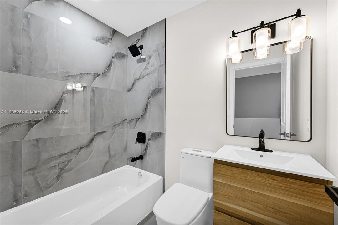 For Sale: $699,000 (5 beds, 3 baths, 2054 Square Feet)