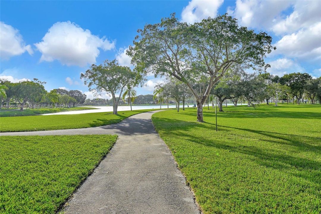 For Sale: $699,000 (5 beds, 3 baths, 2054 Square Feet)