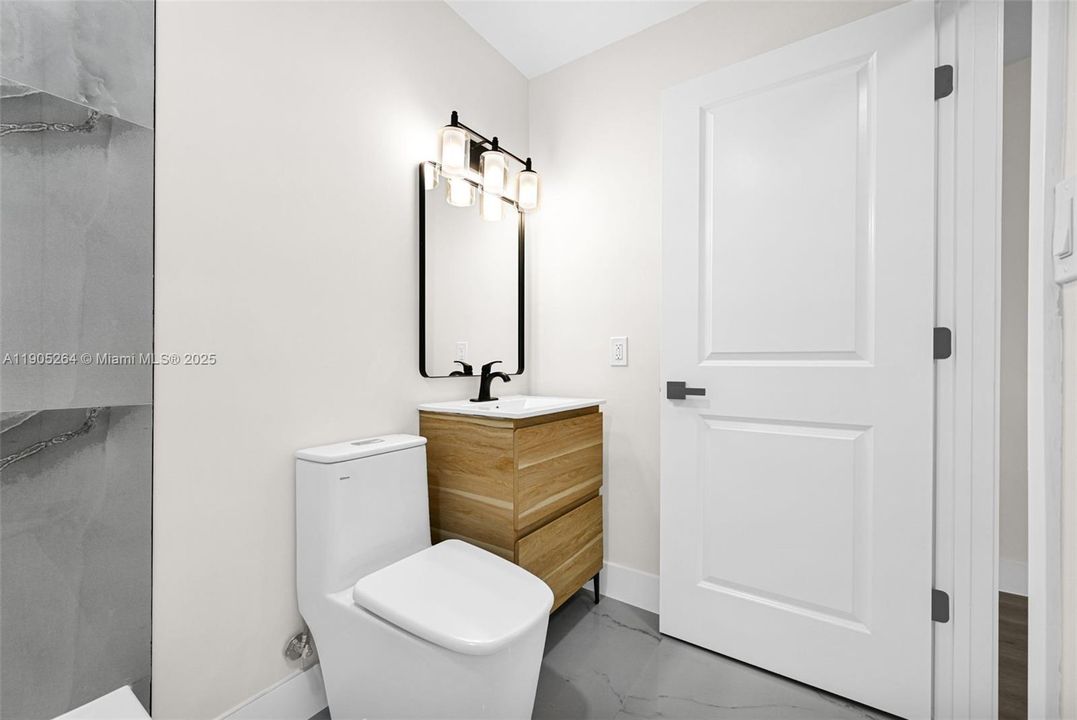 For Sale: $699,000 (5 beds, 3 baths, 2054 Square Feet)