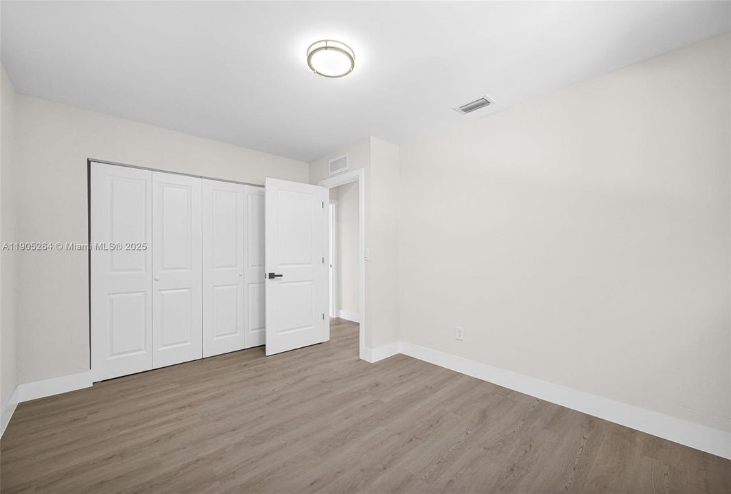 For Sale: $699,000 (5 beds, 3 baths, 2054 Square Feet)