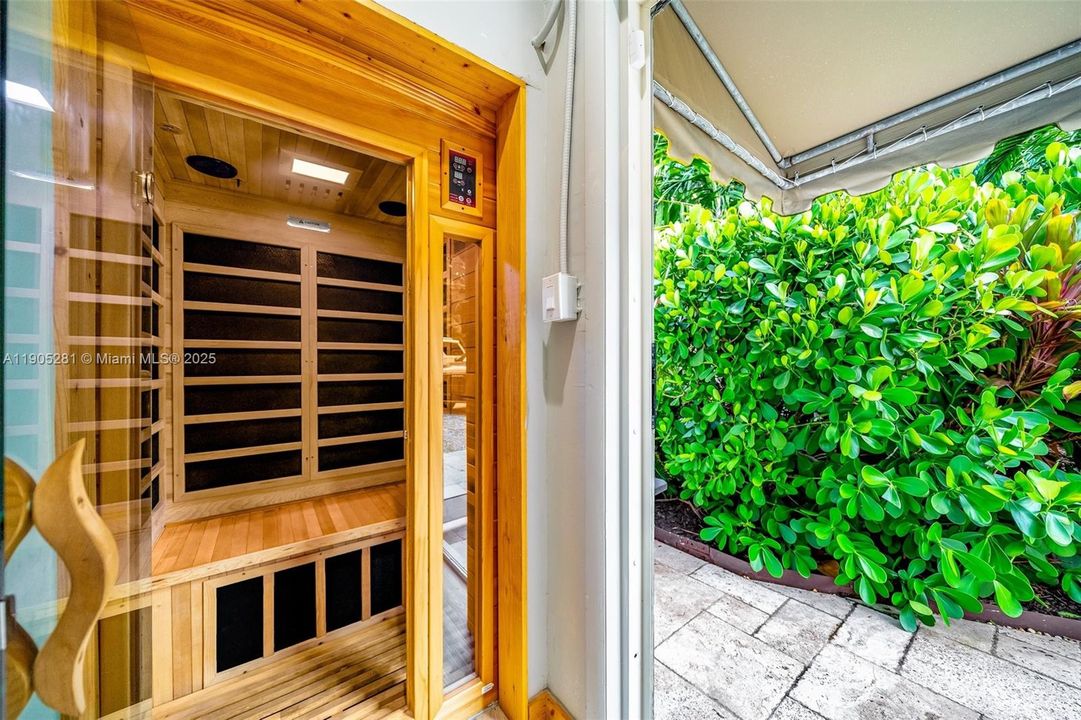 На продажу: $3,990,000 (5 спален, 5 ванн, 3056 Квадратных фут)