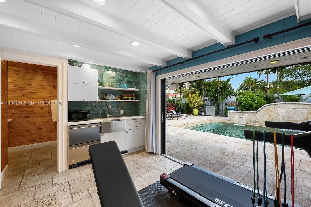 На продажу: $3,990,000 (5 спален, 5 ванн, 3056 Квадратных фут)