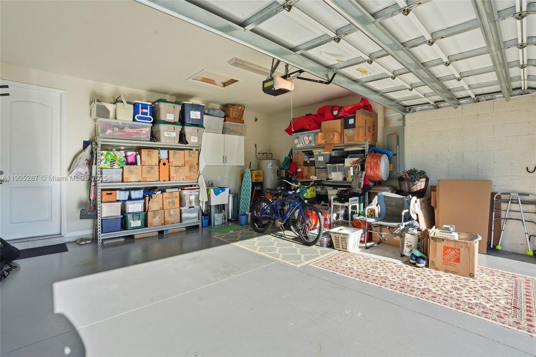 En Venta: $340,000 (3 camas, 2 baños, 1675 Pies cuadrados)